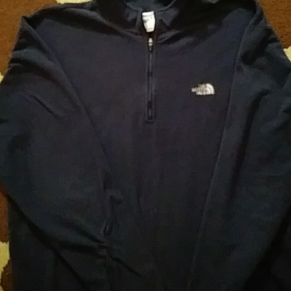 The North Face mens LG pullover